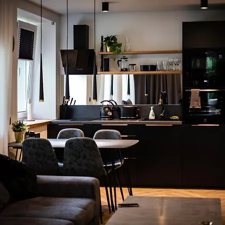 Pinska Paradise * Viljandi (Viljandimaa)