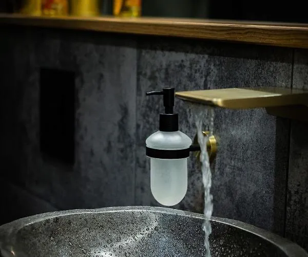 Pinska Paradise Viljandi (Viljandimaa)